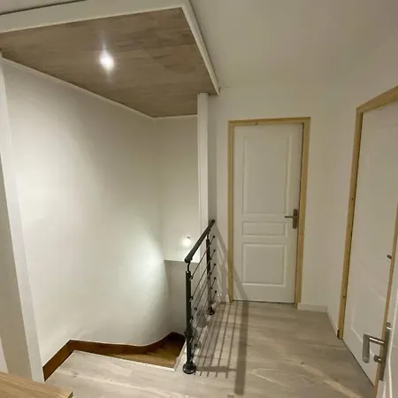 Logement T3 / Centre Du Tarn דירה